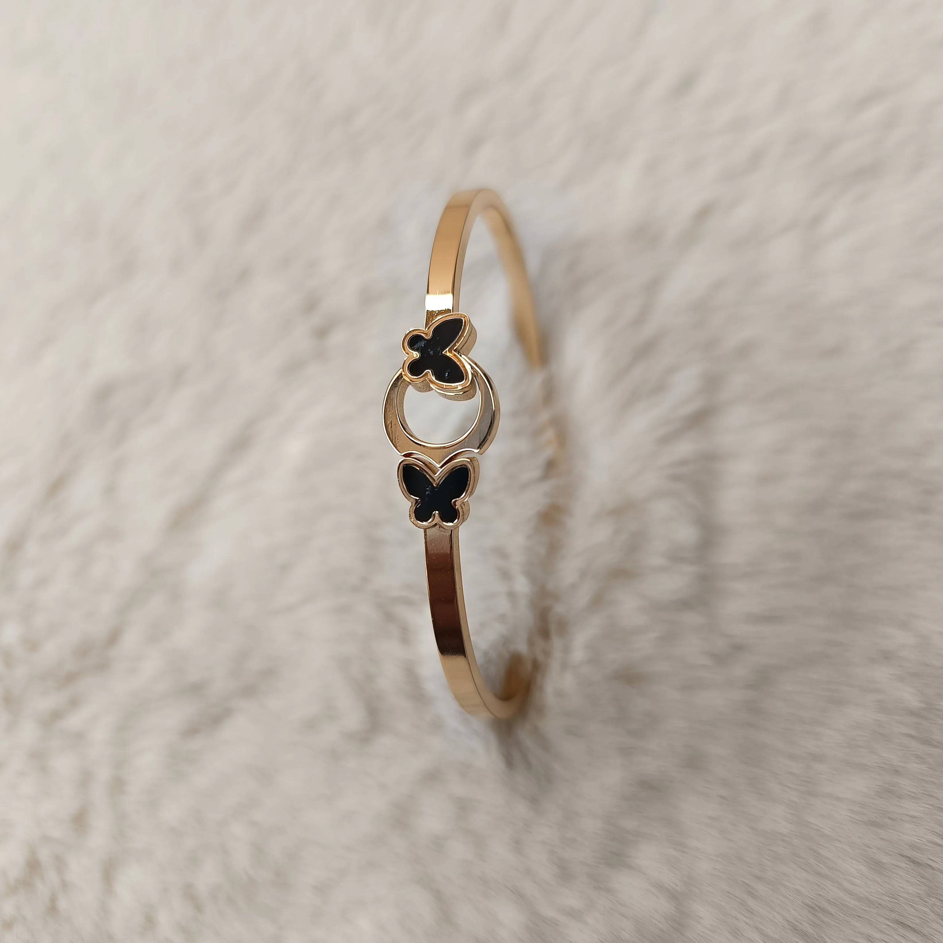 Adjustable Bangle
