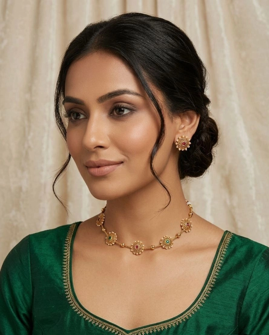 Traditional gold-plated choker set 1