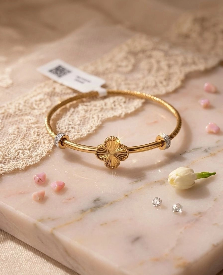 Gold cuff-style bangle 2