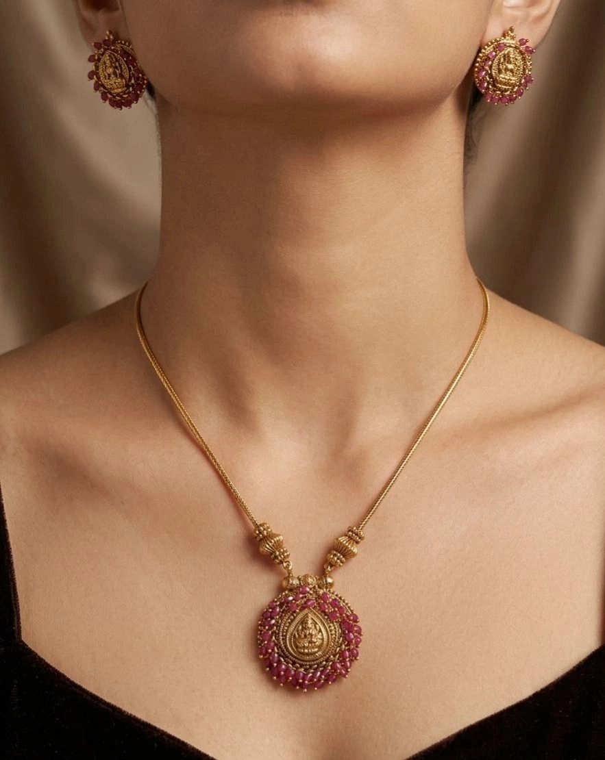 Traditional Temple Jewelry Set 1