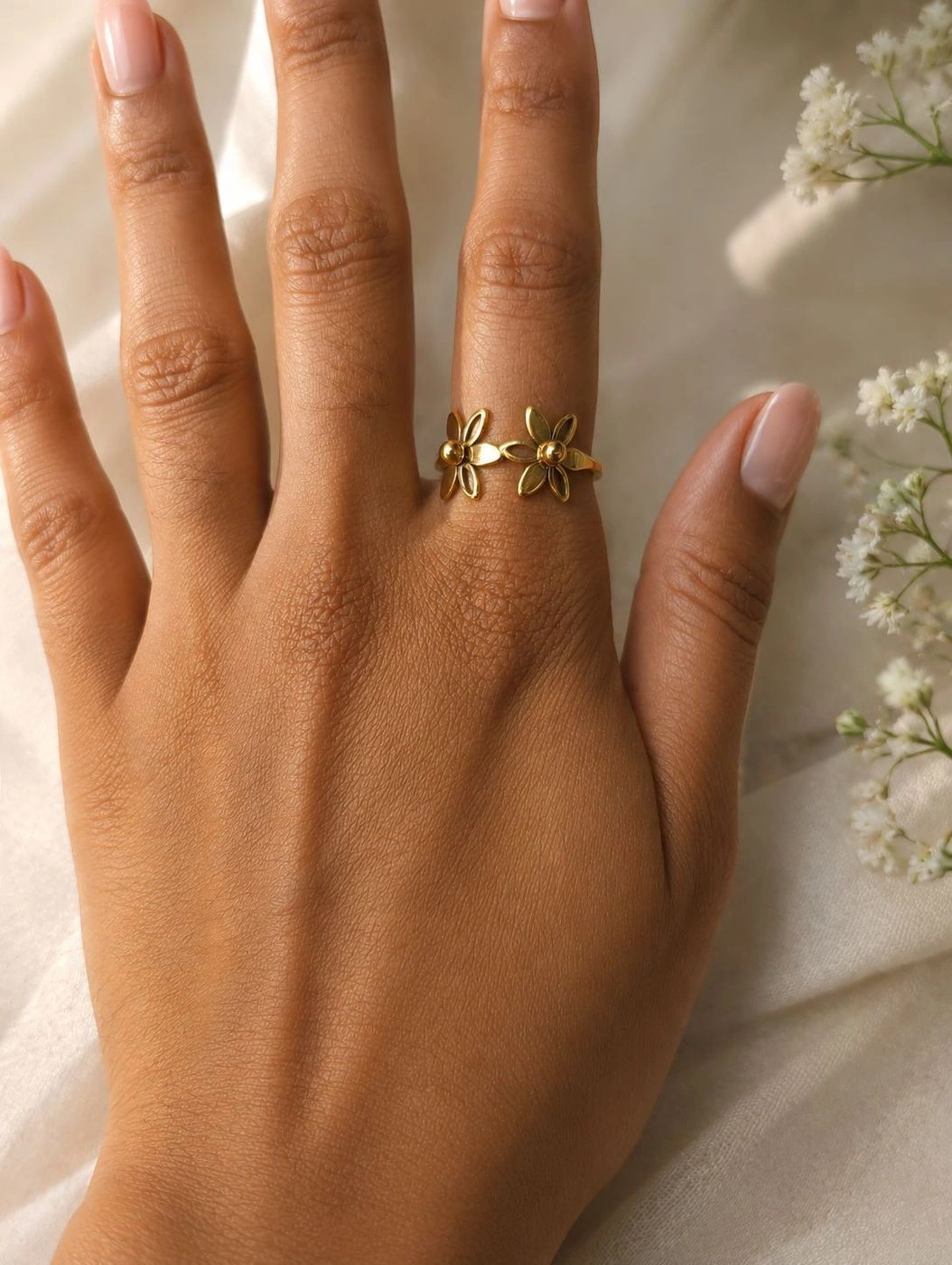 Minimal Twin Flower  Ring 1