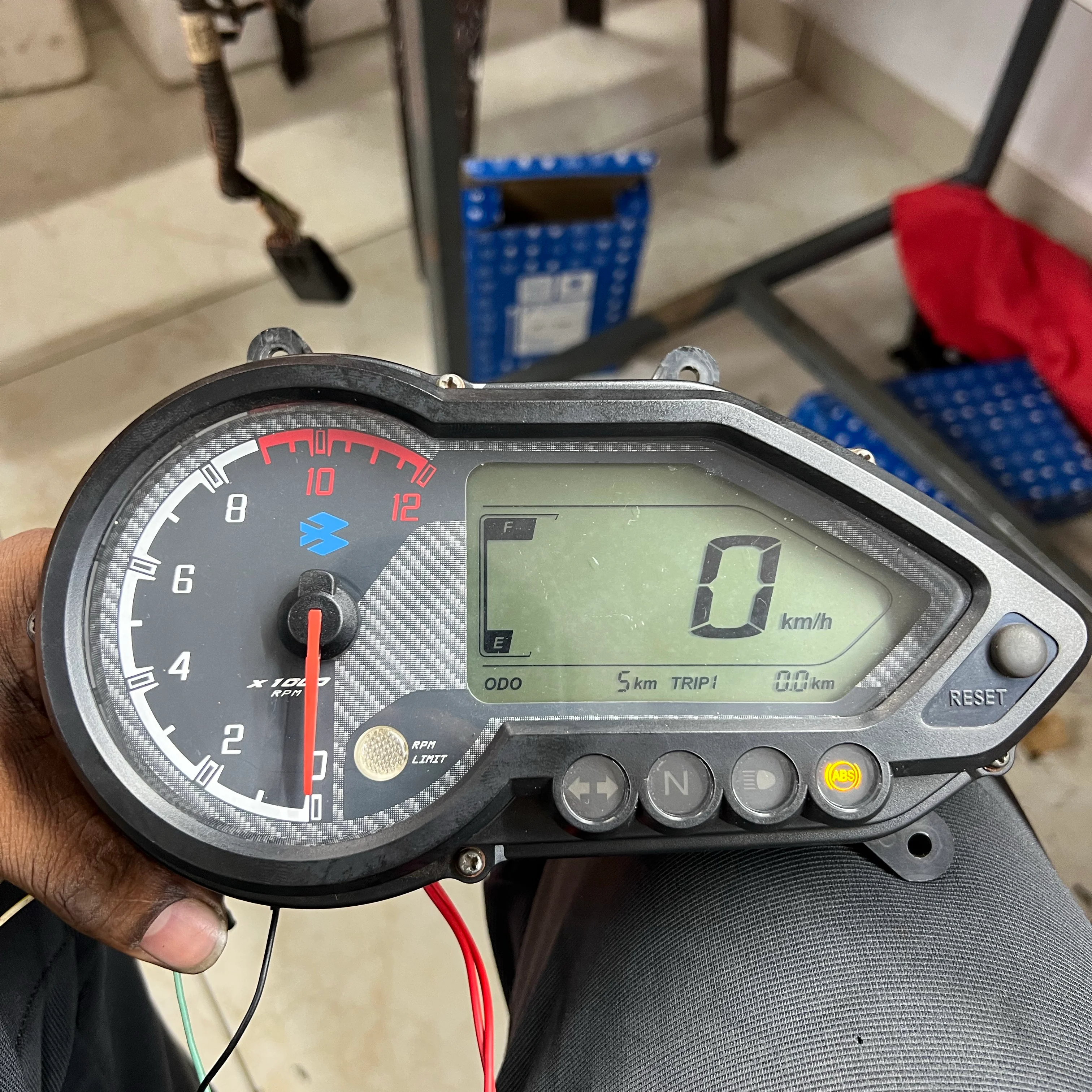 PULSER UG6 ABS METER 3