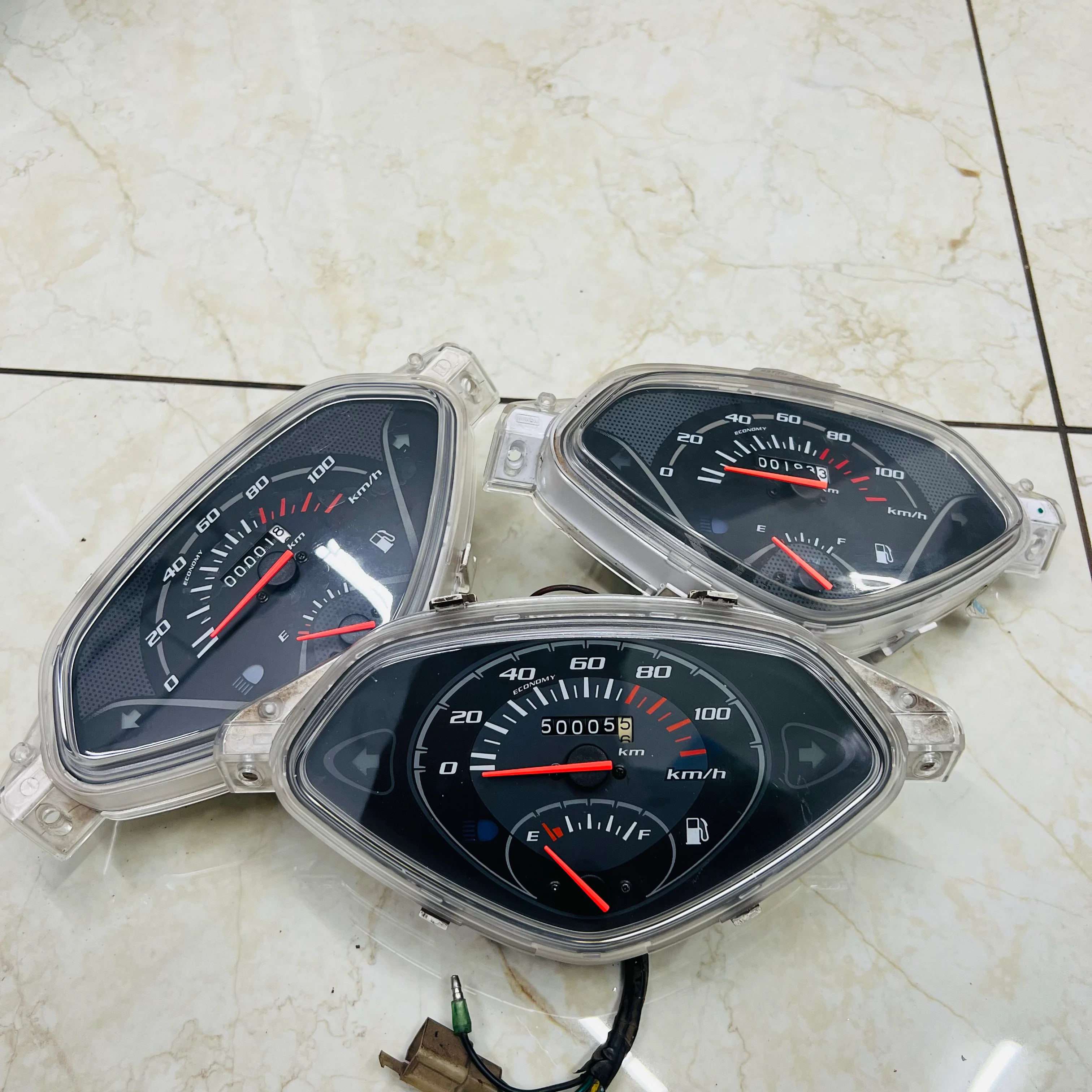 ACTIVA 3G 4G SPEEDOMETER 2