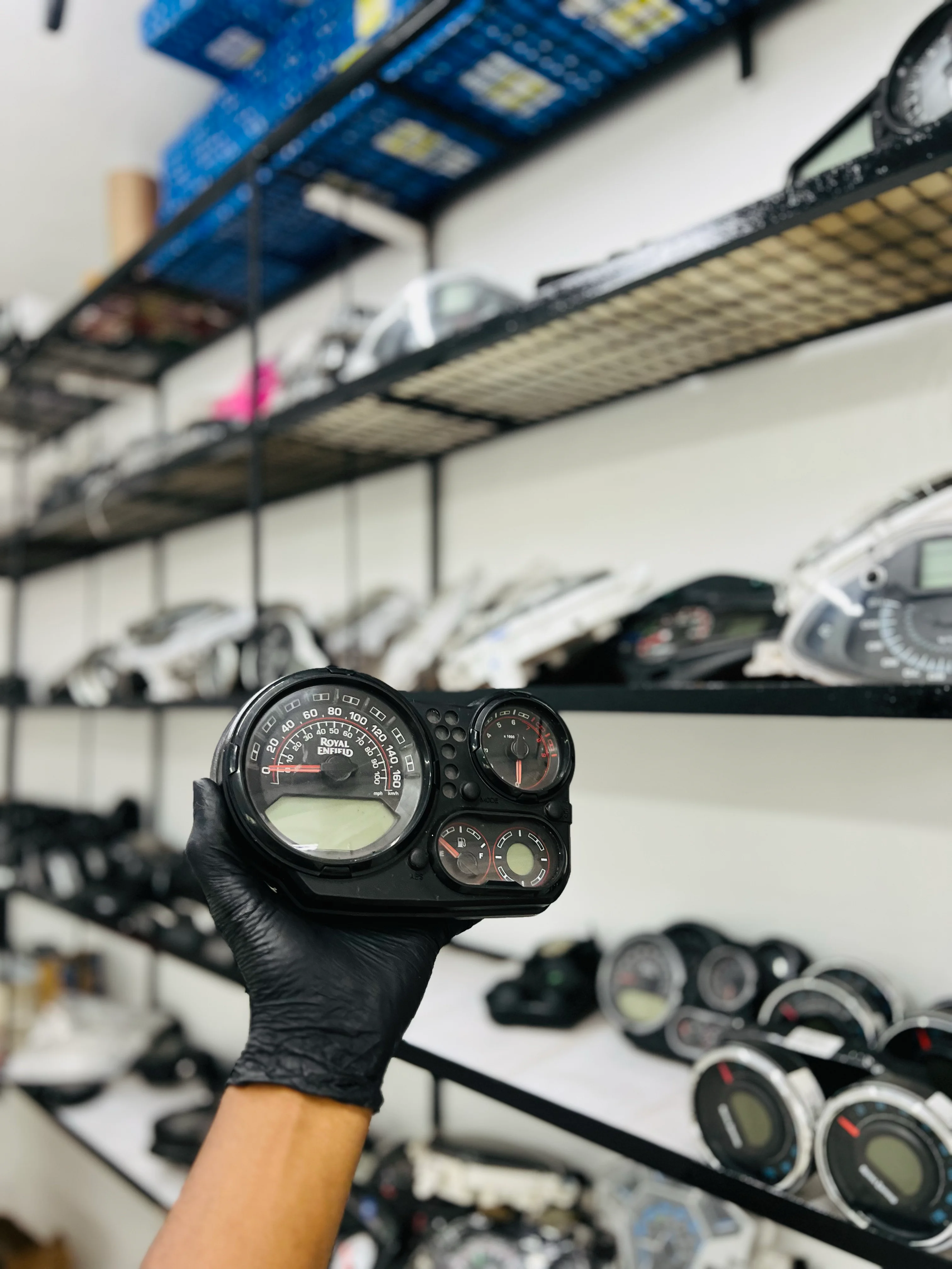 HIMALYAN BLACK METER