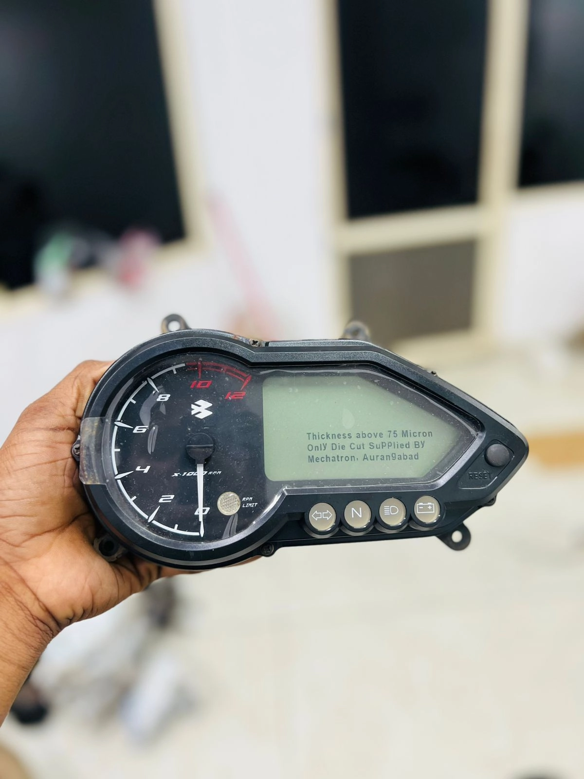 PULSER 150 SPEEDOMEETER 2