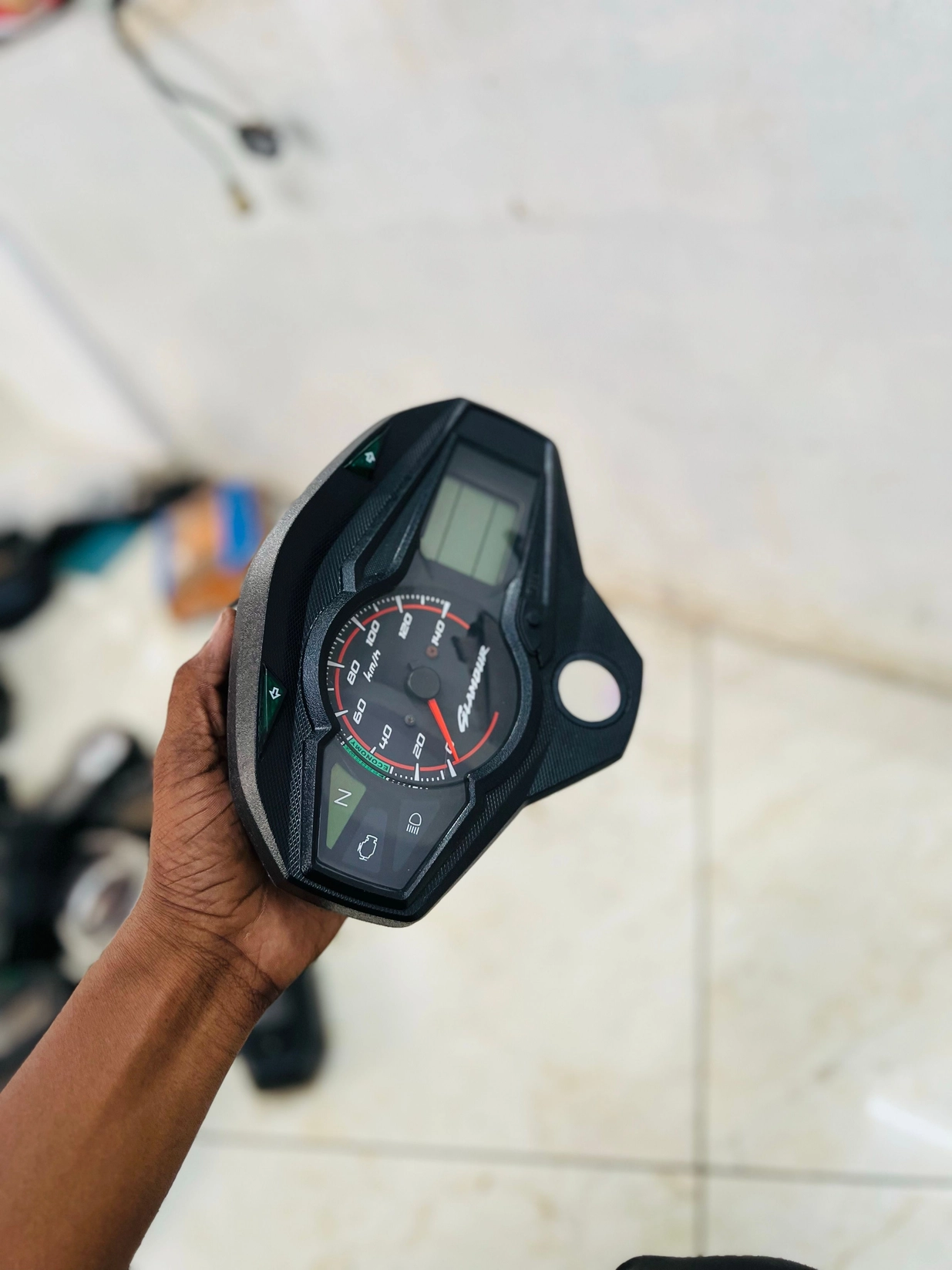 Hero Clamour fi speedometer 1