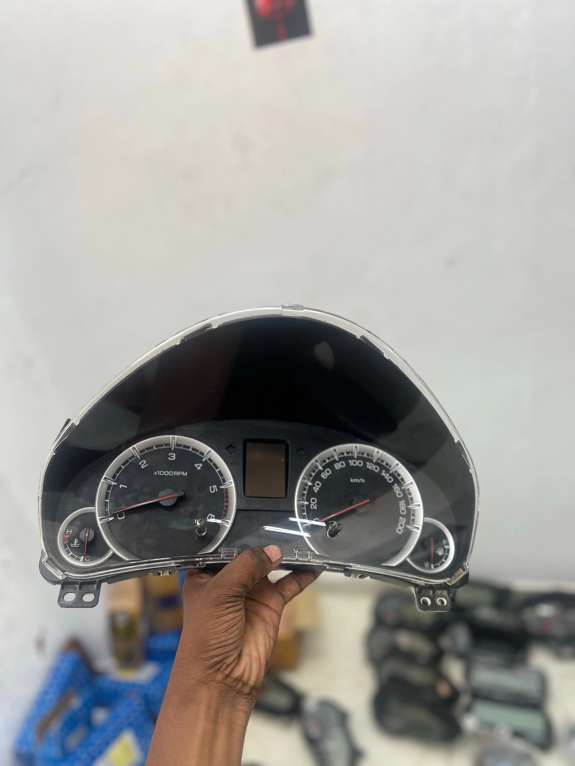 SWIFT TYPE SPEEDOMETER 1