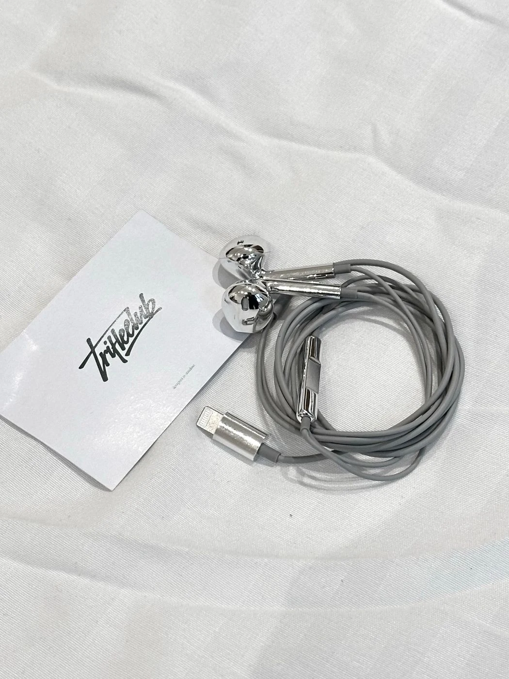 Chrome Wired Earbuds 6