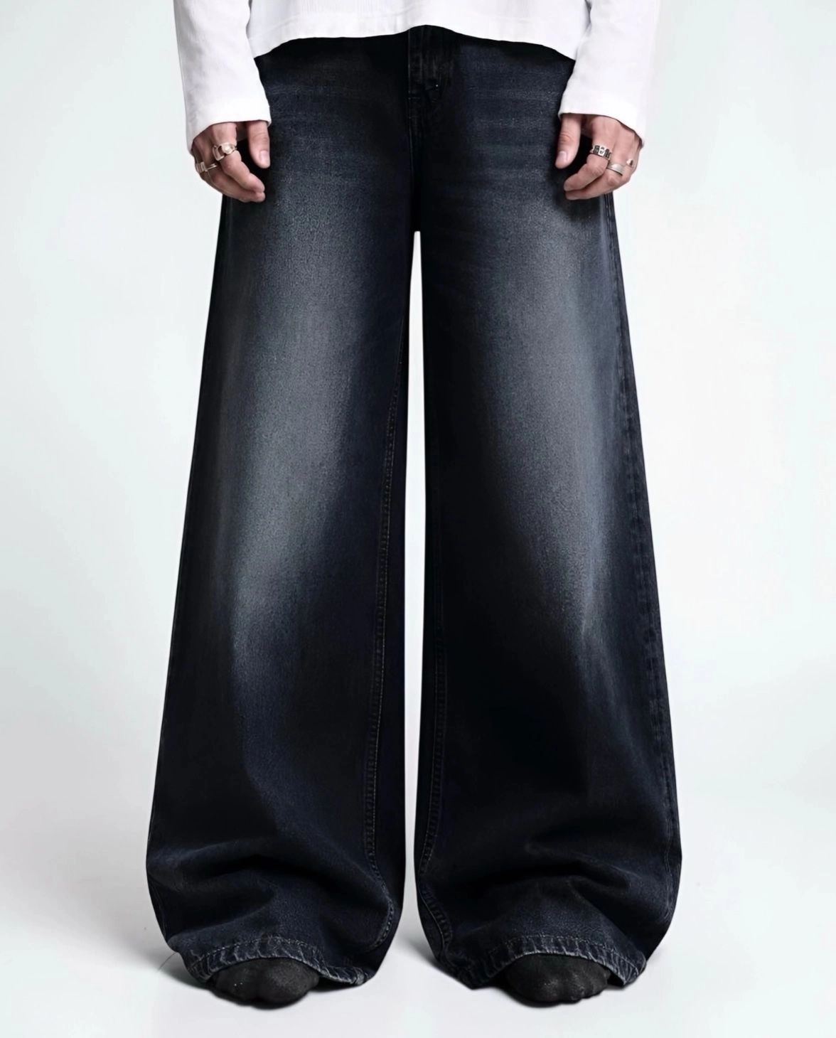 BLACK MIST 1