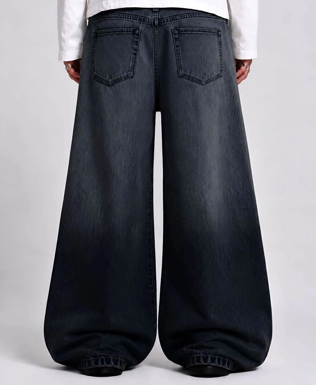 MIDNIGHT GHOST ZIP 4