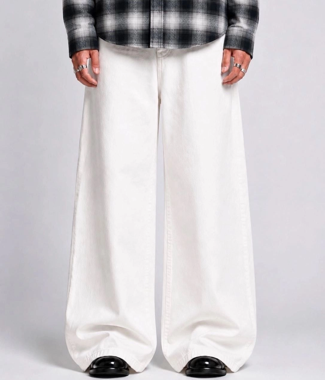 B/W FLANNEL COMBO 5