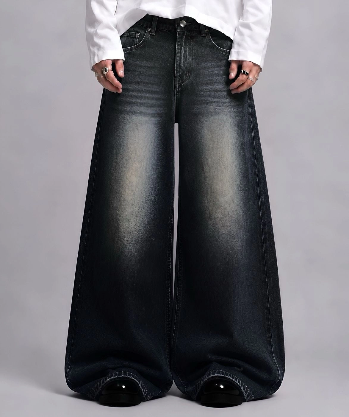 DARK VINTAGE 1