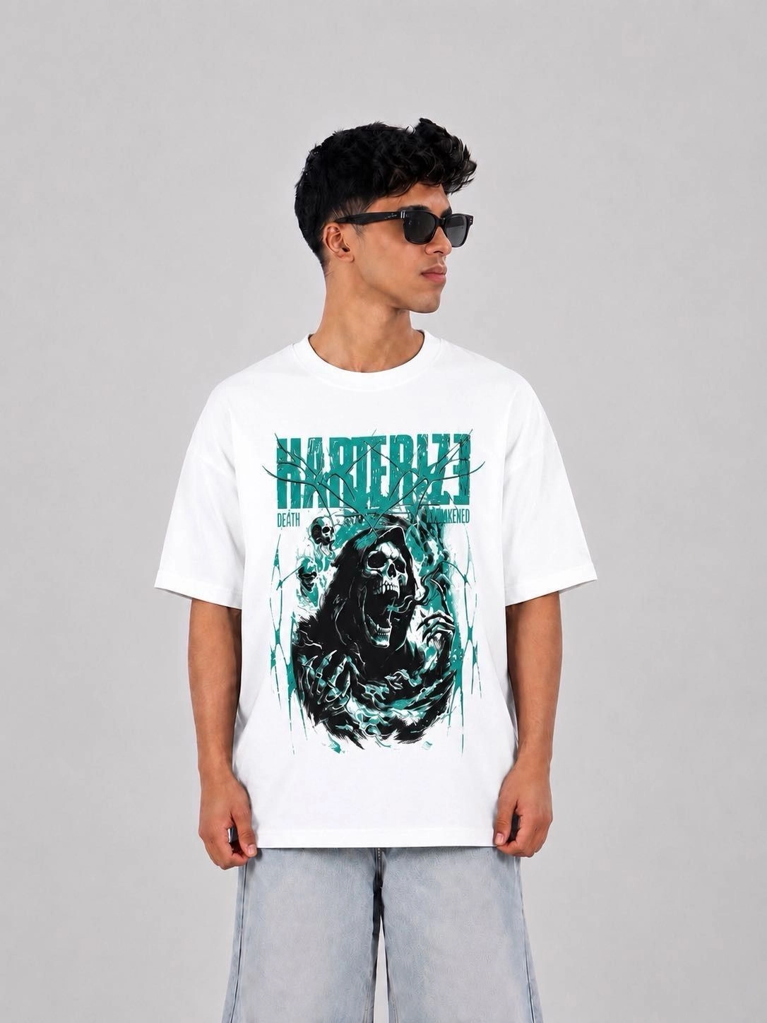 WHITE SKULL 1