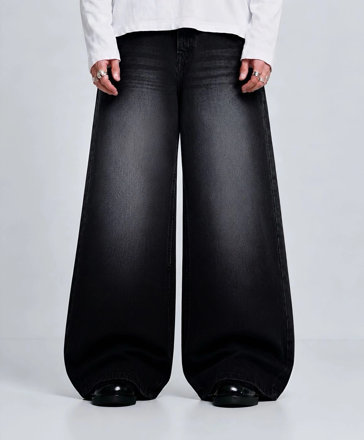 BLACK AURA 1