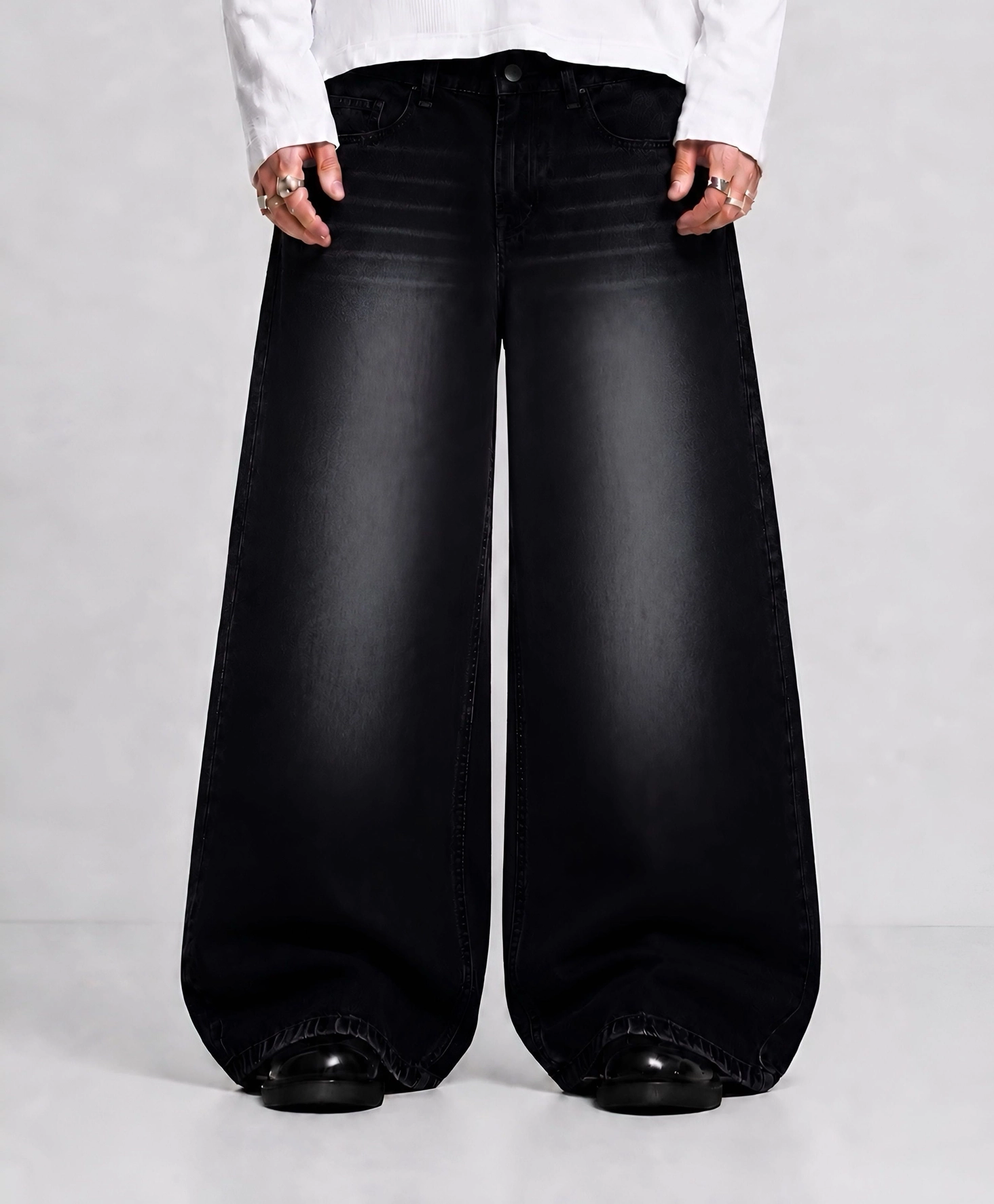 BLACK MIRAGE 1