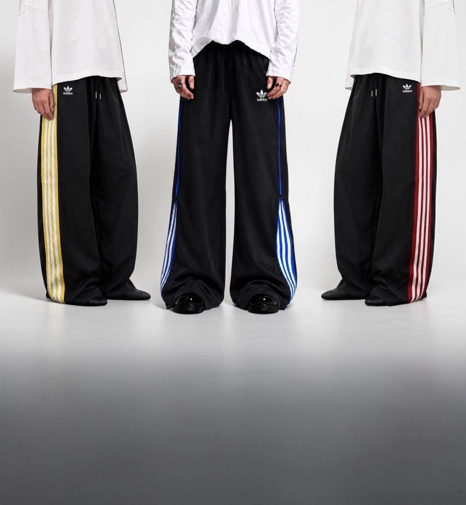 TRACK PANTS
