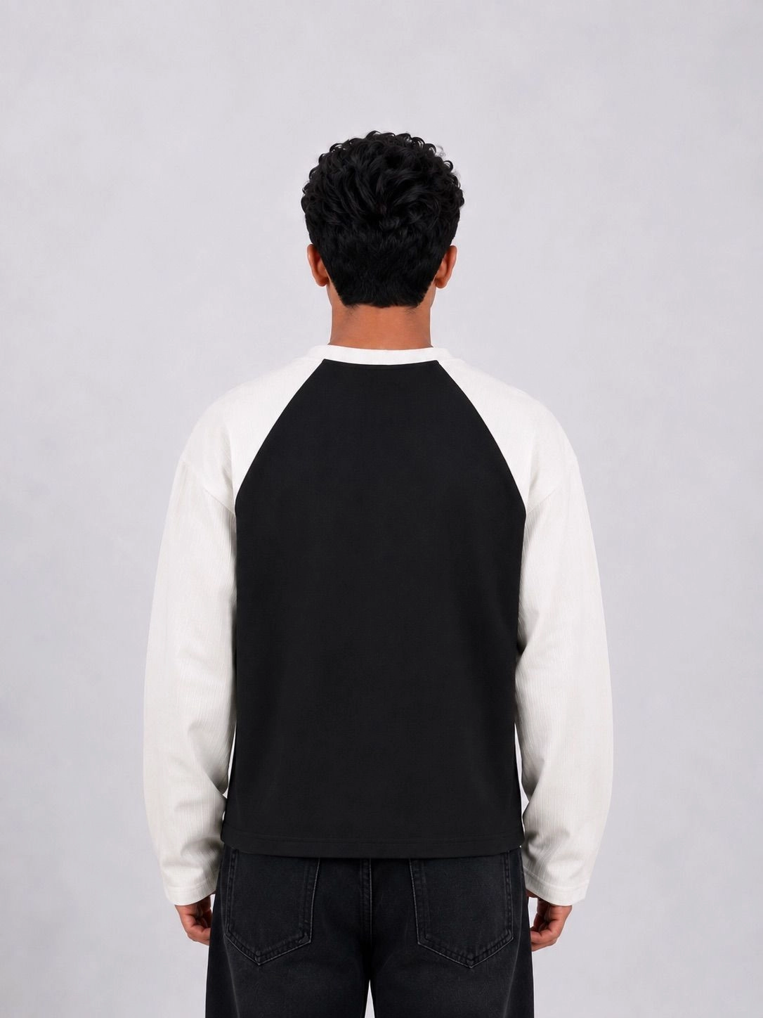 RAGLAN NOIR 2