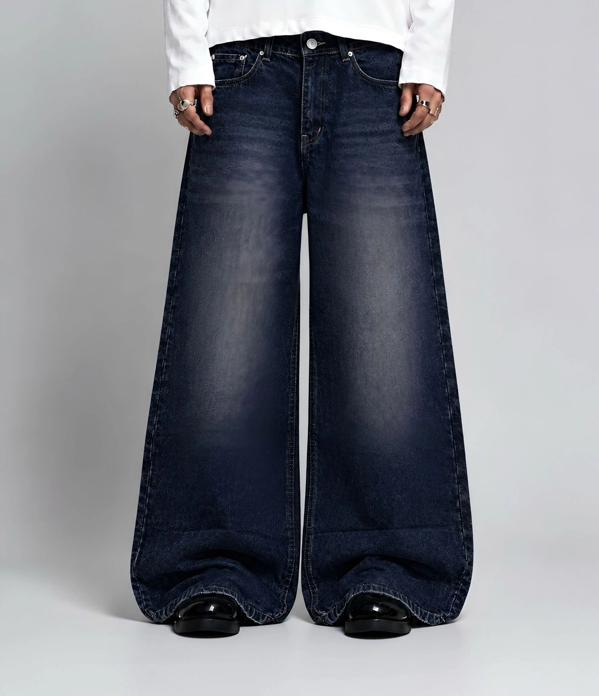 VINTAGE MIDNIGHT 1
