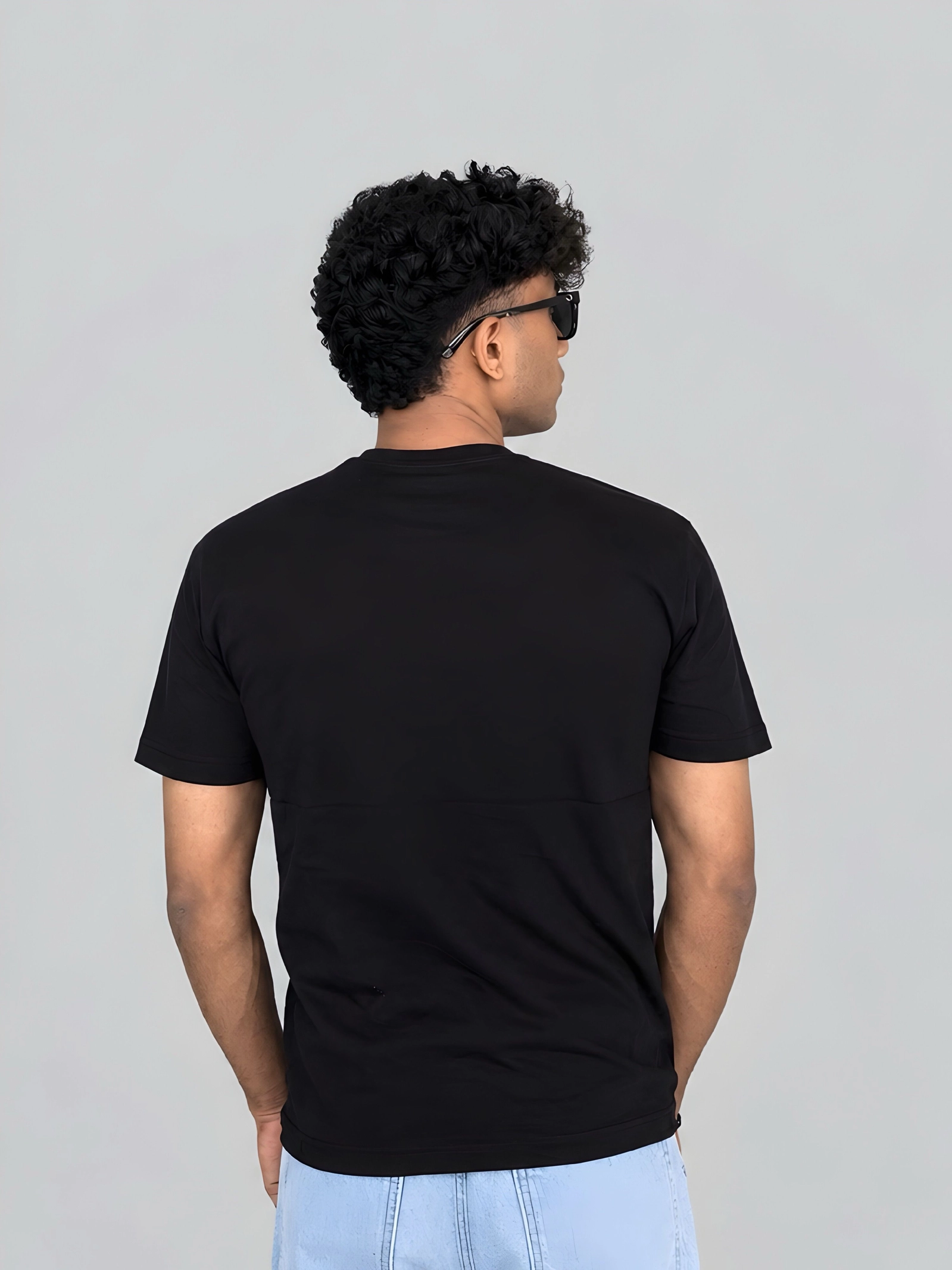 CLASSIC BLACK 3