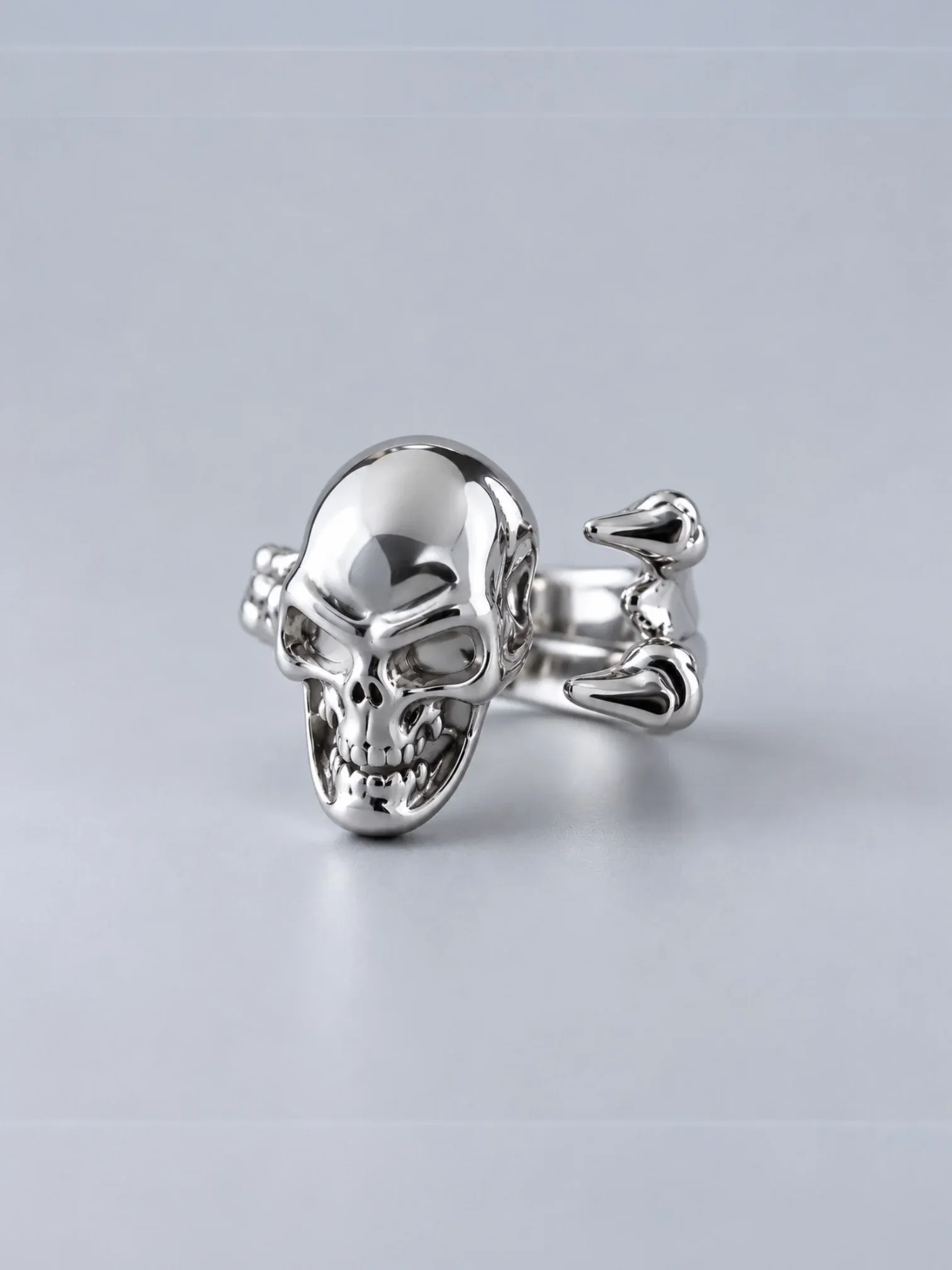 GOTHIC SKULL RING 1