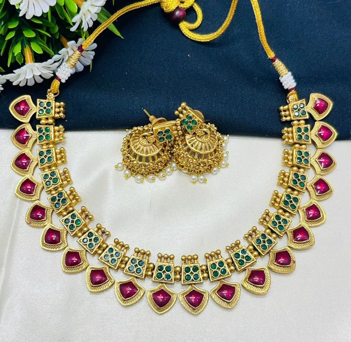 Royal Lakshmi Kemp Temple Necklace Set