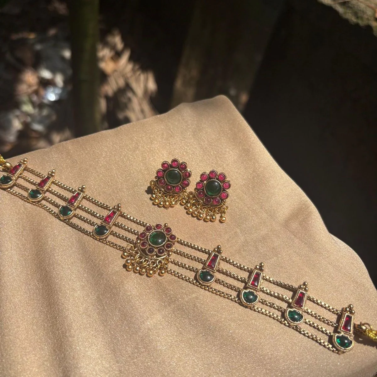Emerald Ruby Antique Choker Set