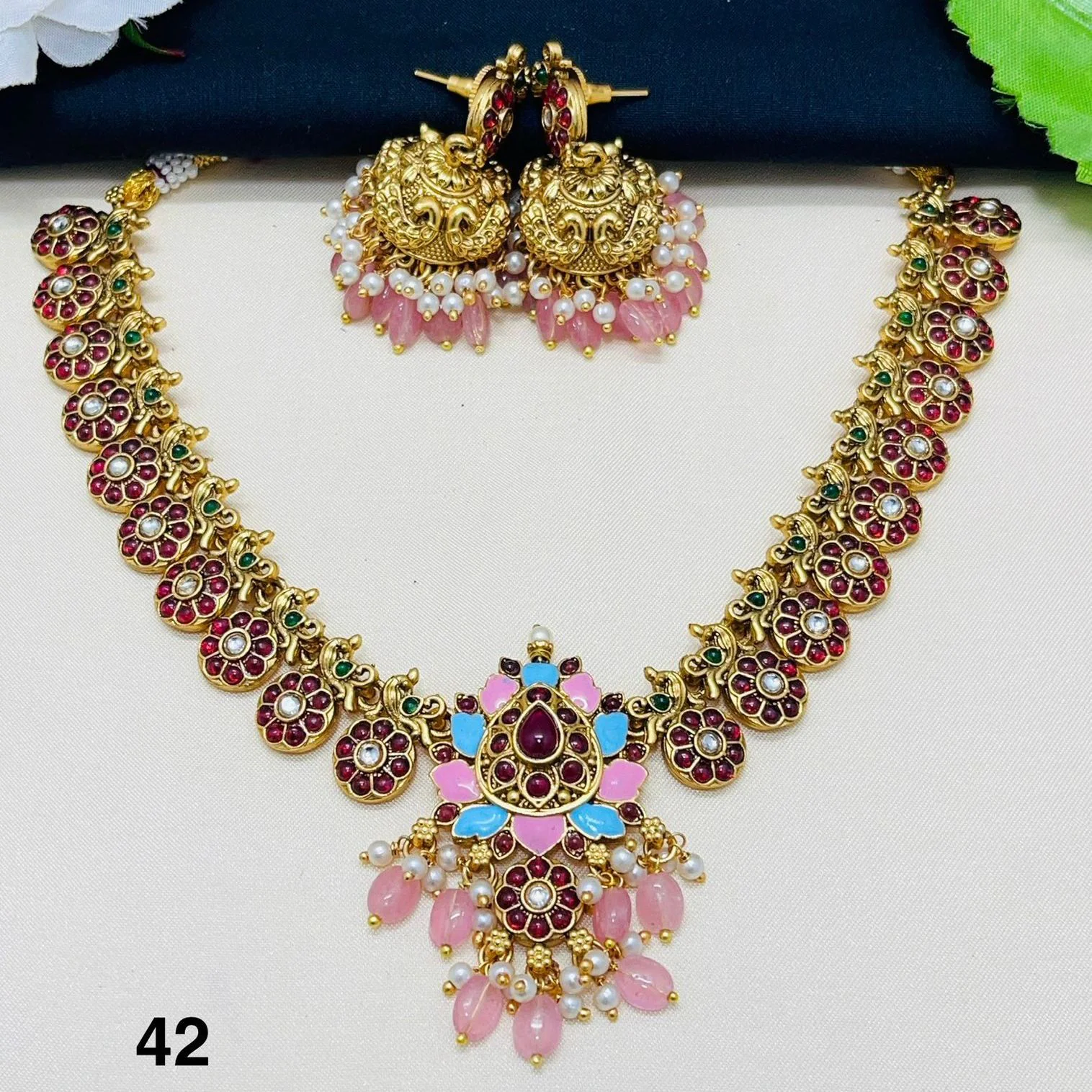 Royal Pastel Temple Necklace Set
