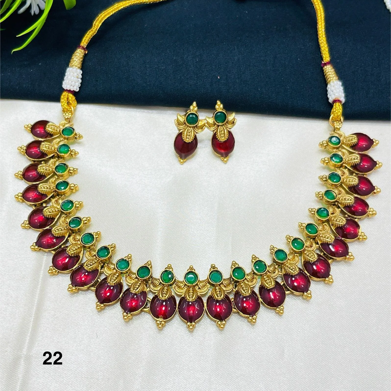 Royal Dual-Tone Temple Drop Necklace Set