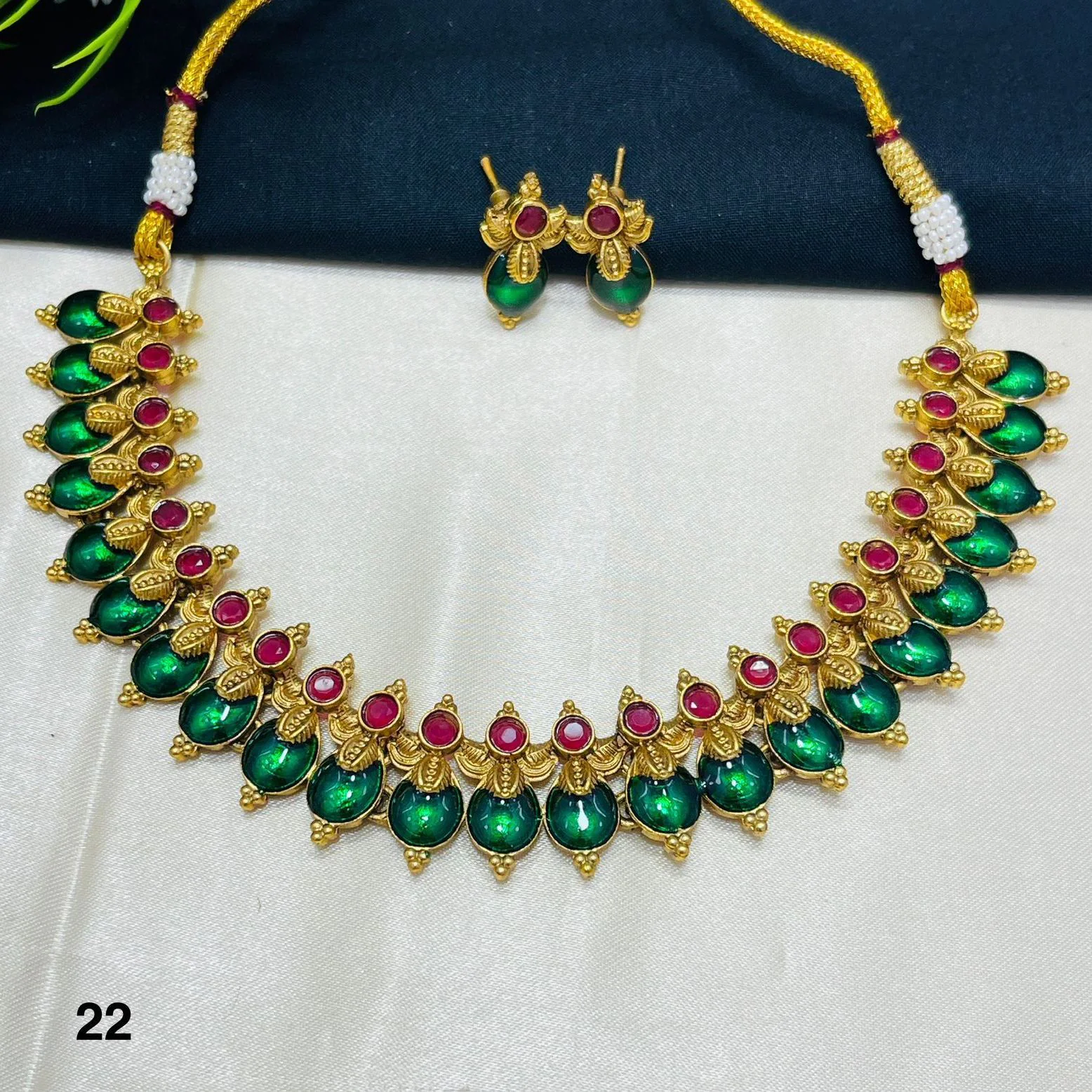 Royal Dual-Tone Temple Drop Necklace Set 2