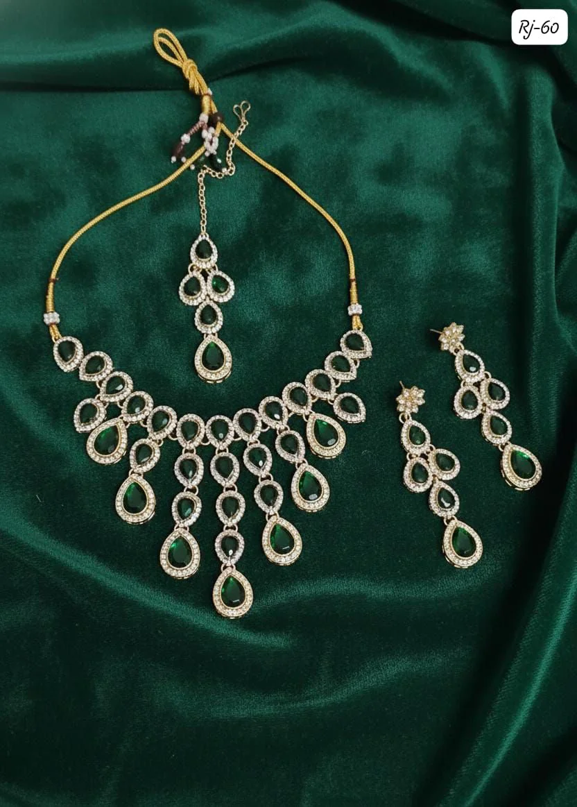 Royal Emerald Drop Bridal Necklace Set