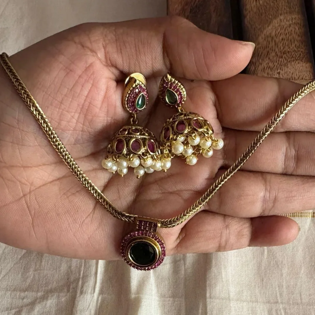 Classic Pearl Jhumka Pendant Necklace Set