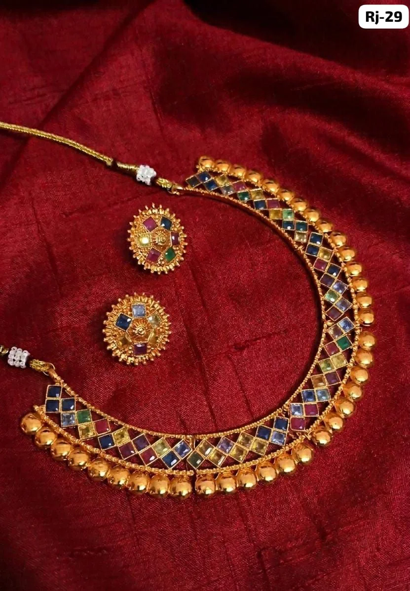 Royal Navaratna Temple Choker Set 3