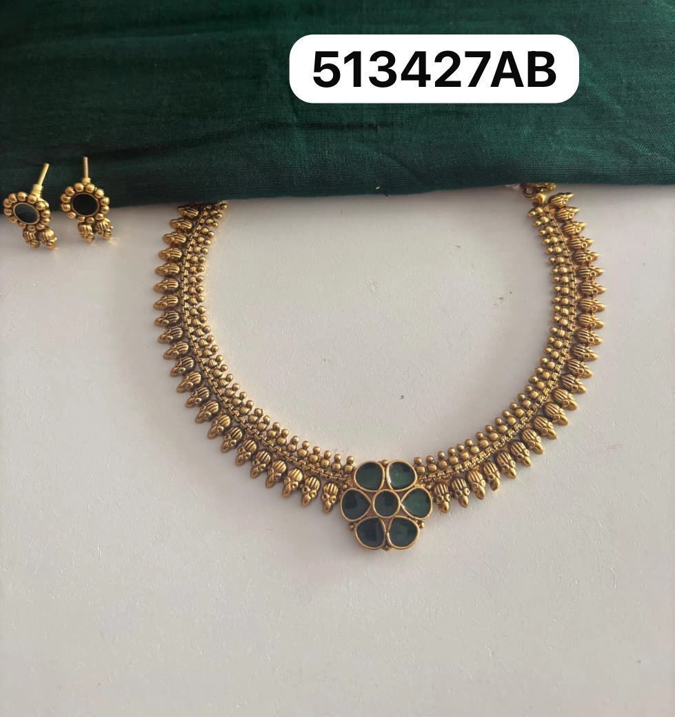 Keerthana Matte Gold Floral Necklace Set – Elegant South Indian Ethnic Jewellery