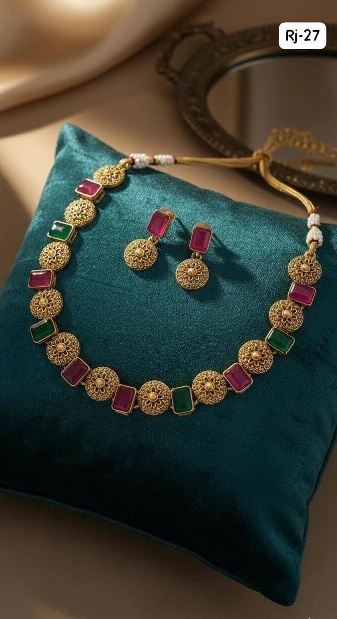 Royal Antique Floral Necklace Set – Traditional Gold Finish Designer Jewellery 2
