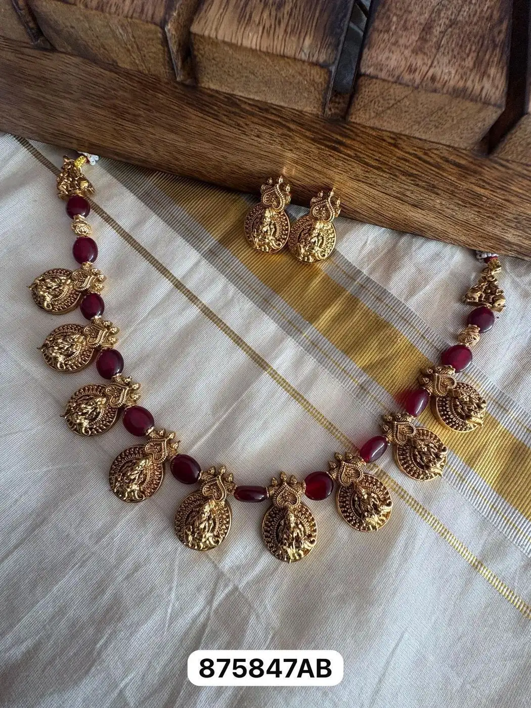 Royal Lakshmi Temple Pendant Necklace Set – Antique Gold Ethnic Jewellery