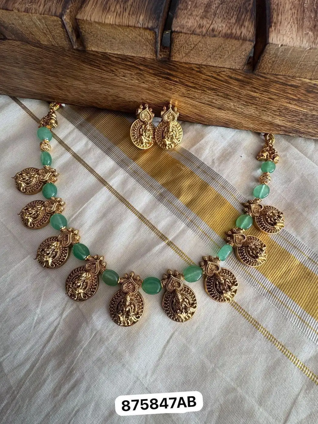 Royal Lakshmi Temple Pendant Necklace Set – Antique Gold Ethnic Jewellery 3