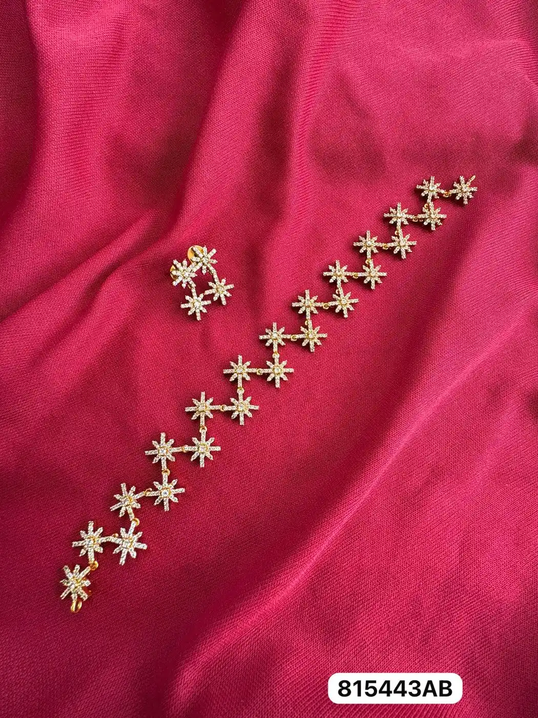 Vishu Special Shaanvi Crystal Necklace Set