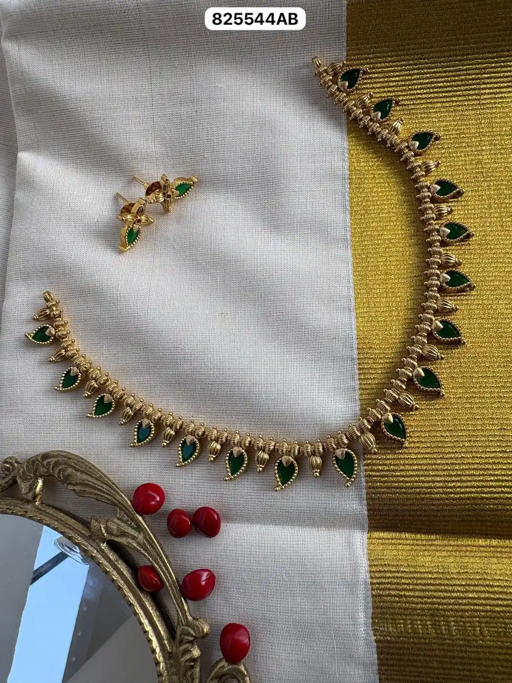 Parvathy Vishu Elegance Necklace Set