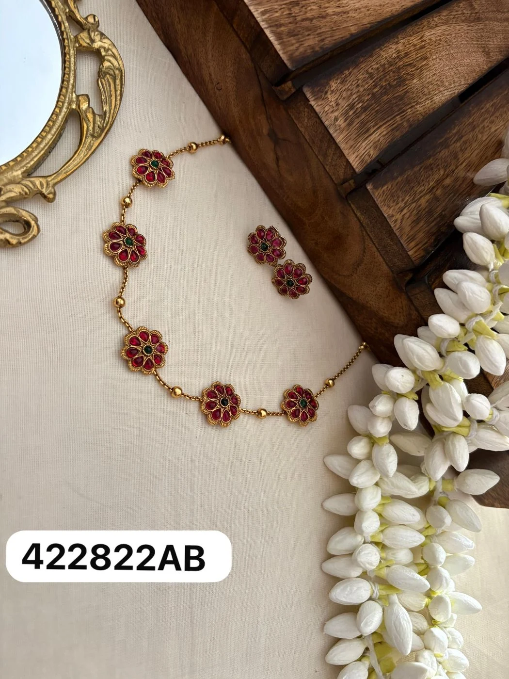 Floral Stone Necklace Set 3