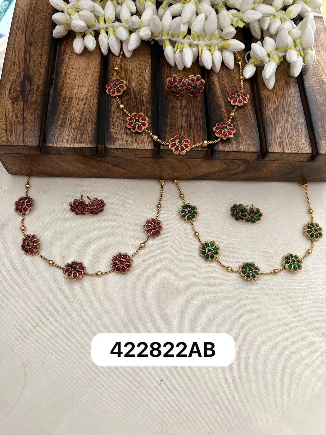 Floral Stone Necklace Set 4