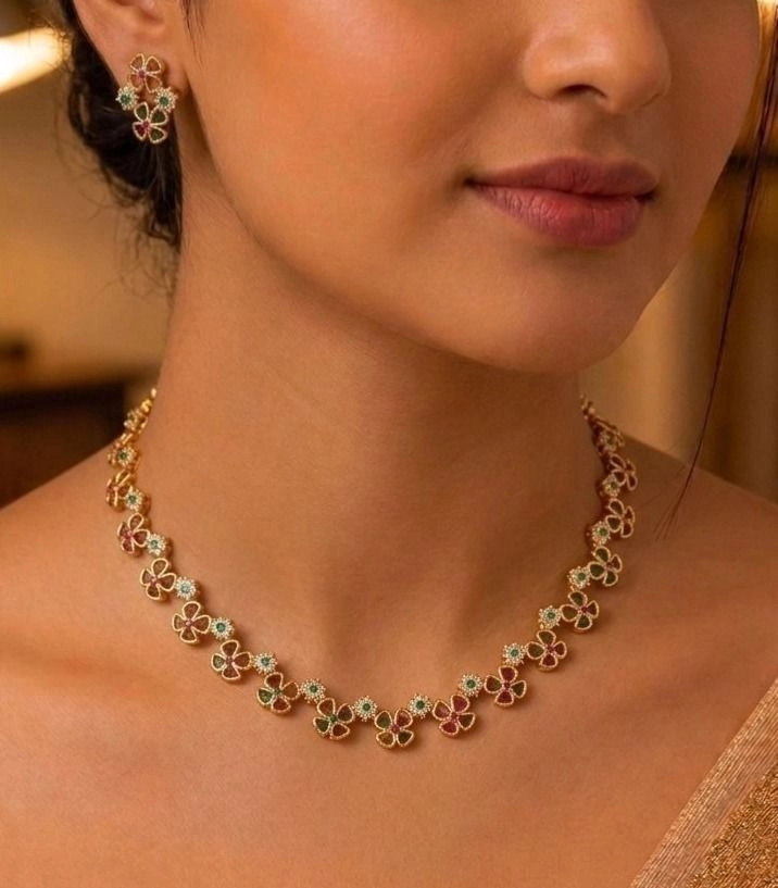 Elegant Floral Crystal Necklace Set 1