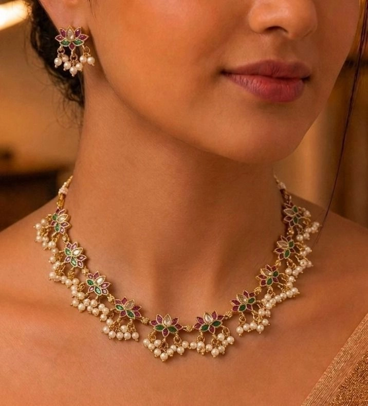 Pastel Lotus Pearl Drop Necklace Set 1