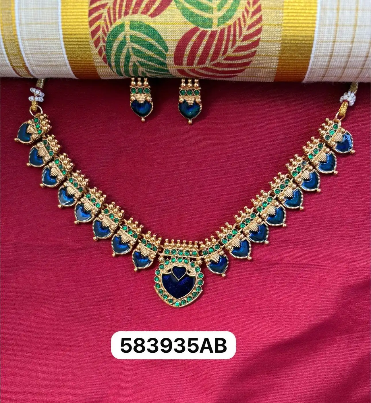 Royal Heart Antique Necklace Set - Premium Temple Jewellery with Matching Earrings |  Ruby Red, Emerald Green & Sapphire Blue Edition 2