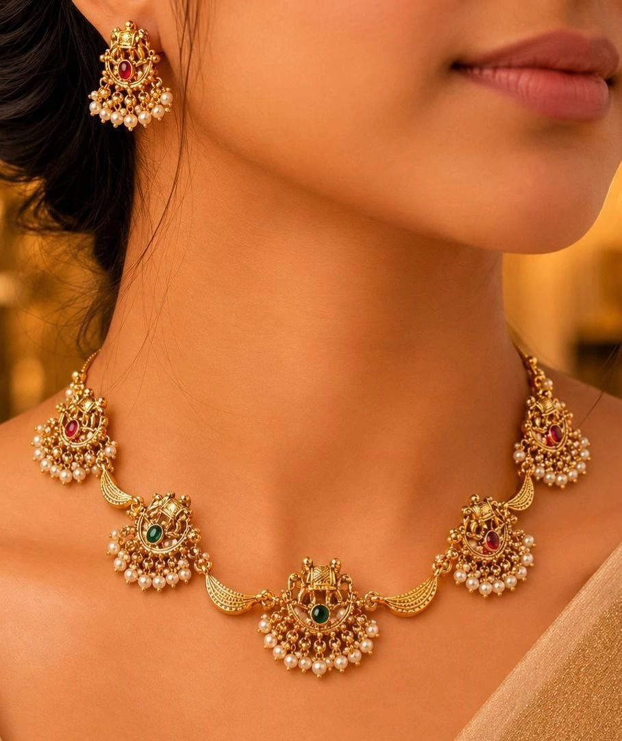 Royal Elephant Temple Necklace Set 1