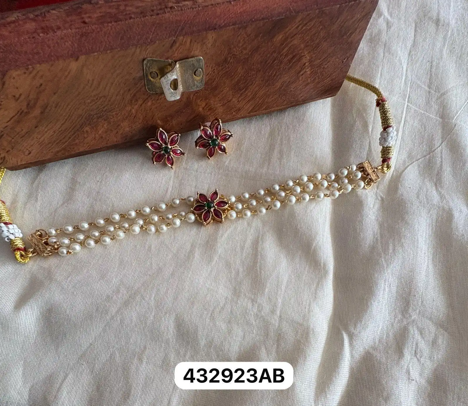 Tryloom Floral Pearl Choker Set – Premium Ruby Stone Traditional Jewellery | Elegant Kerala Wedding Collection 2