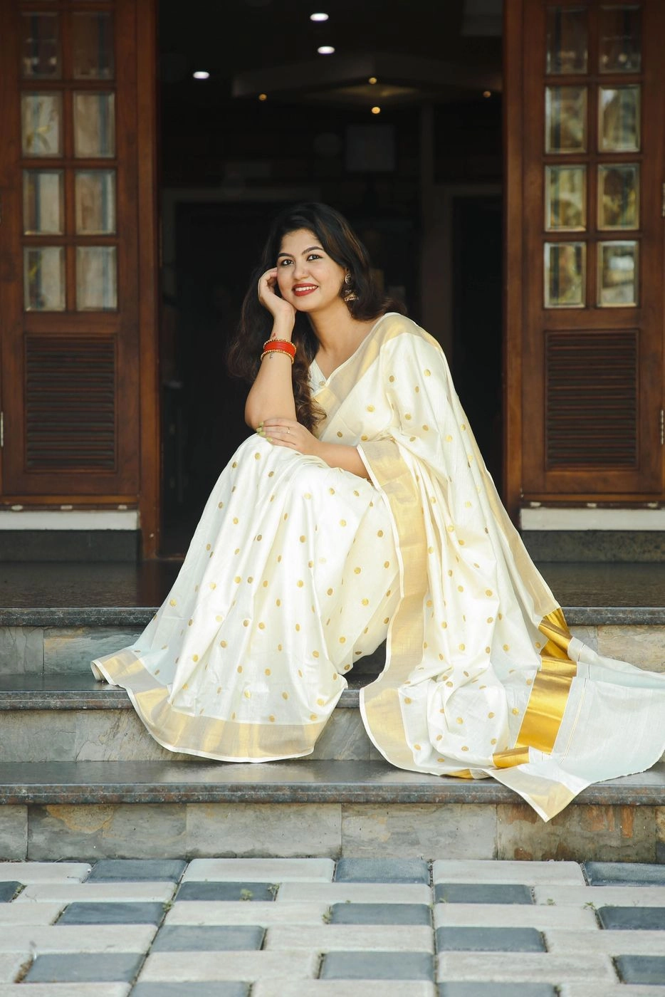 Tryloom Premium White Small Gold Polka Cotton Saree | Elegant Golden Butta Border Onam Saree for Women 1