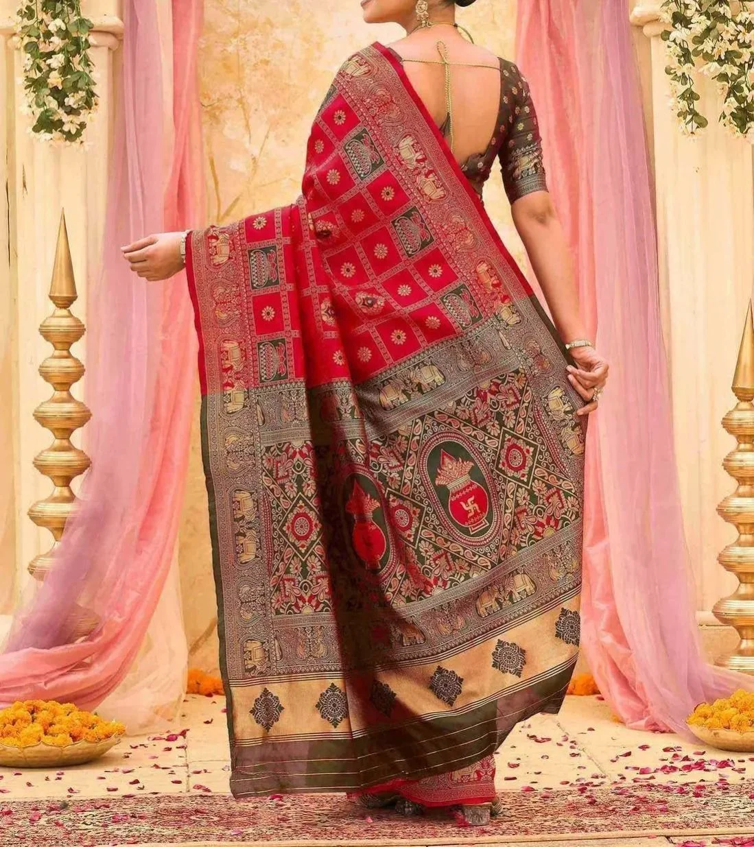 Tryloom Yellow Silk Woven Patola Saree 2