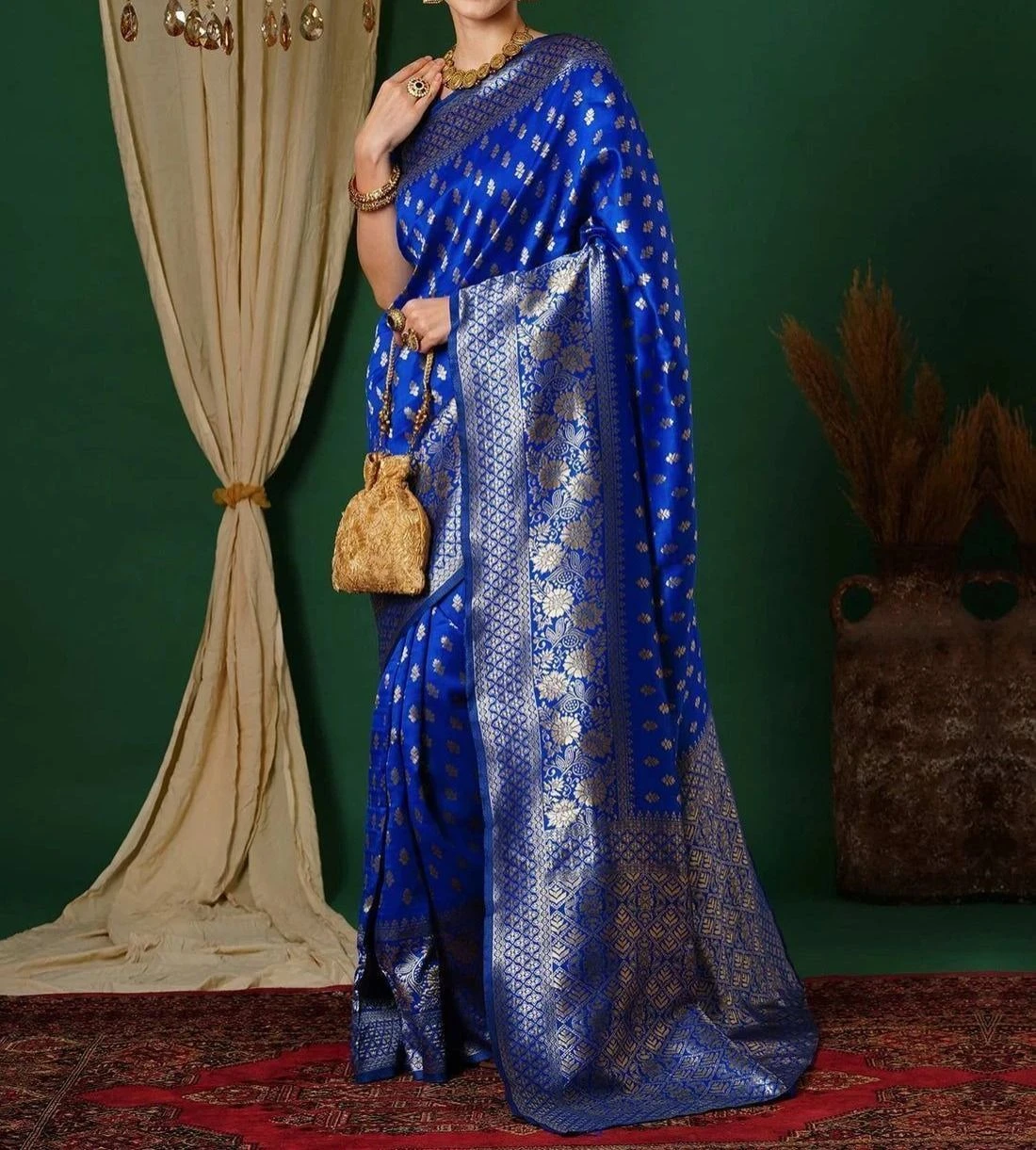 Tryloom Blue Silk Woven Banarasi Saree 4