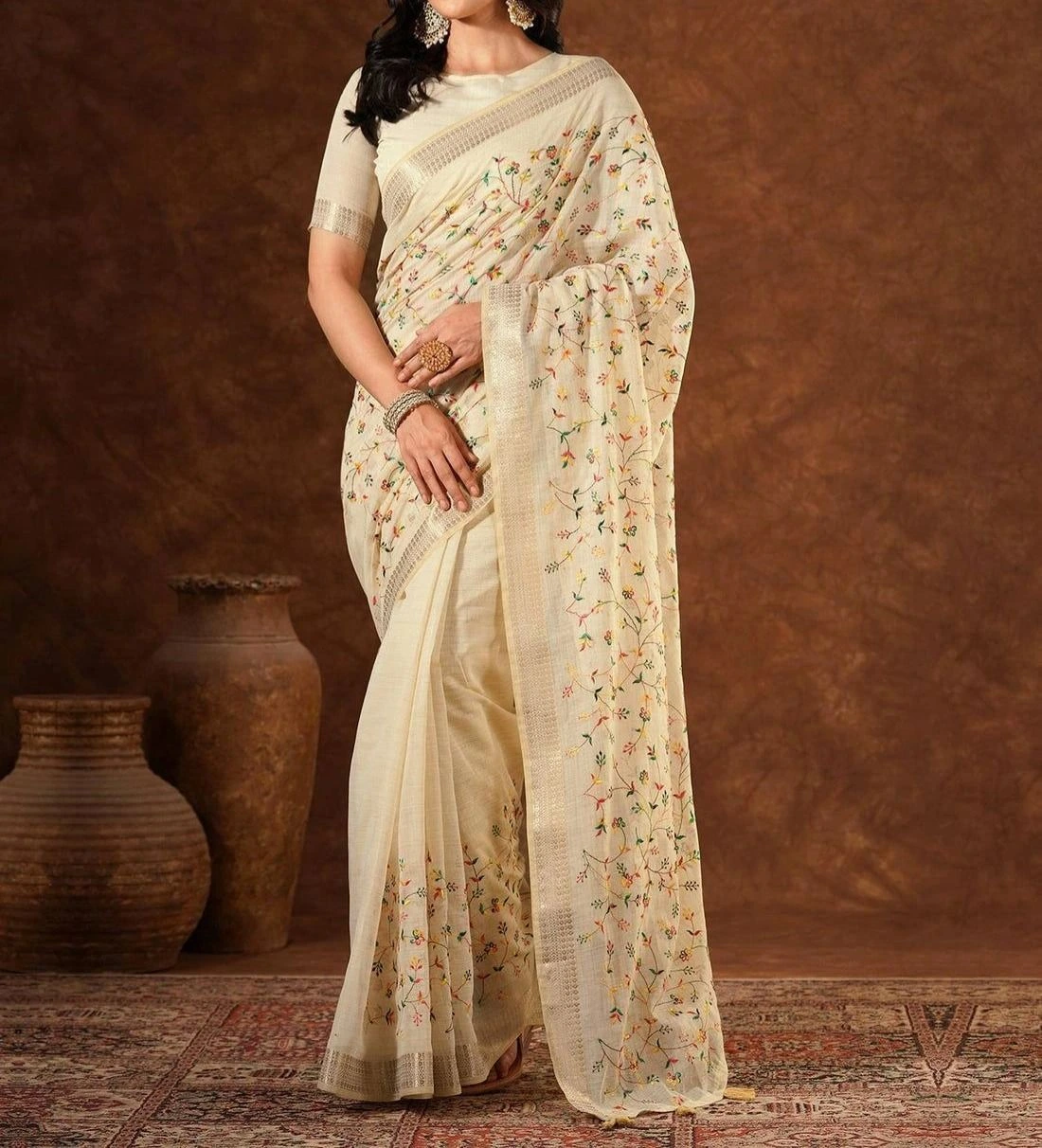 Tryloom Beige Linen Embroidery Onam Saree 1