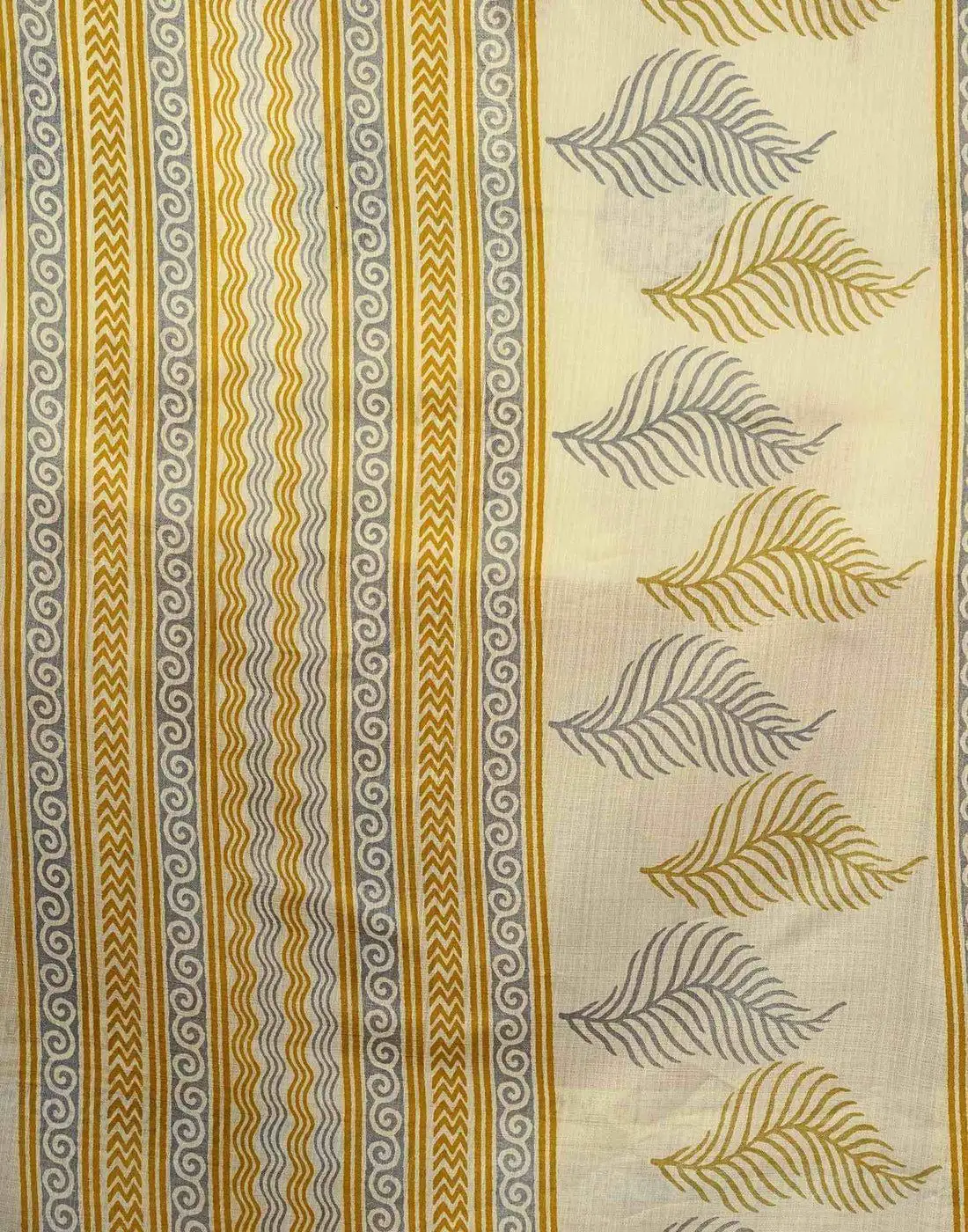 Tryloom Off White Cotton Blend Printed Onam Saree 13